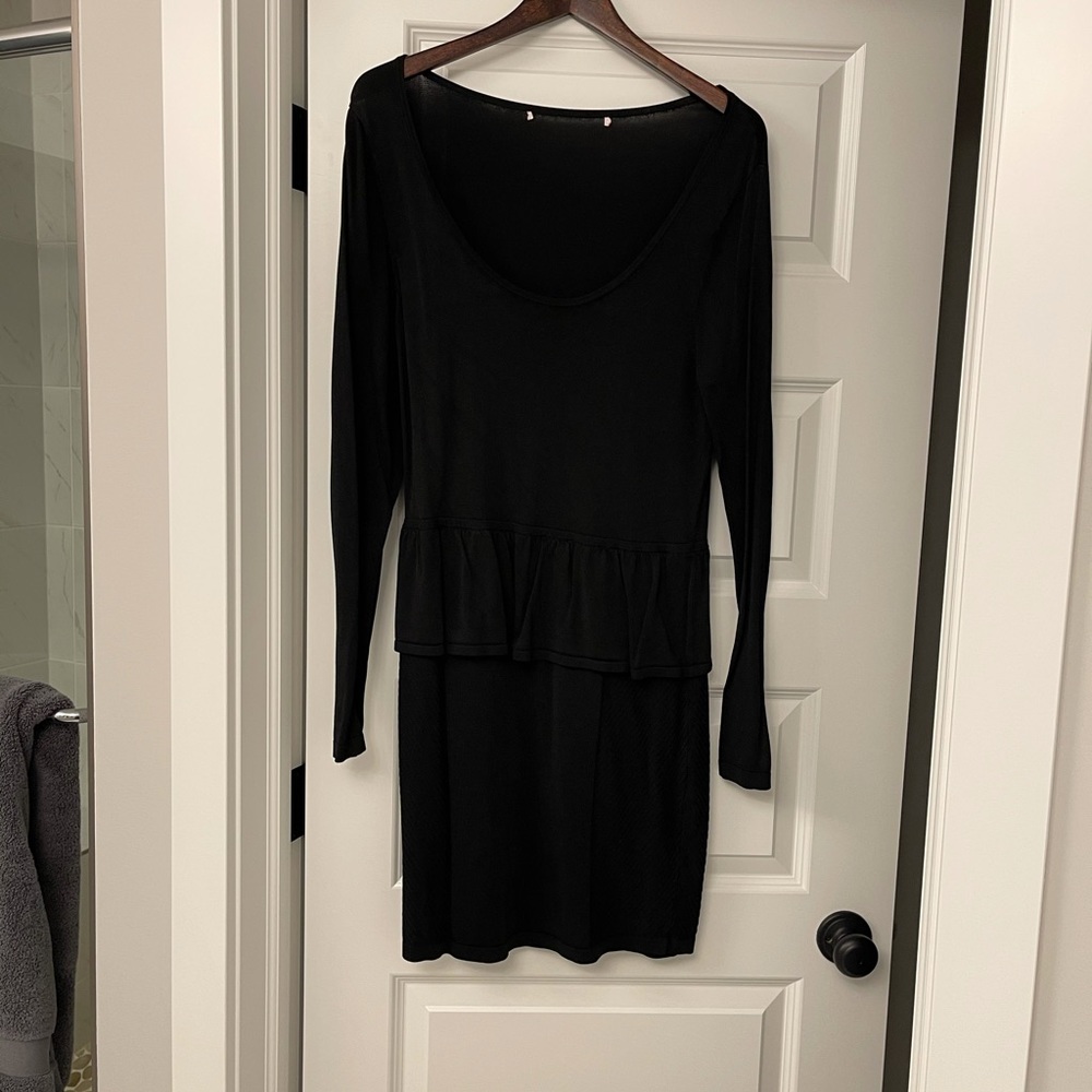 👗🌟2 X HOST PICK🌟👗Victoria’s Secret Black Dress - Picture 1 of 3